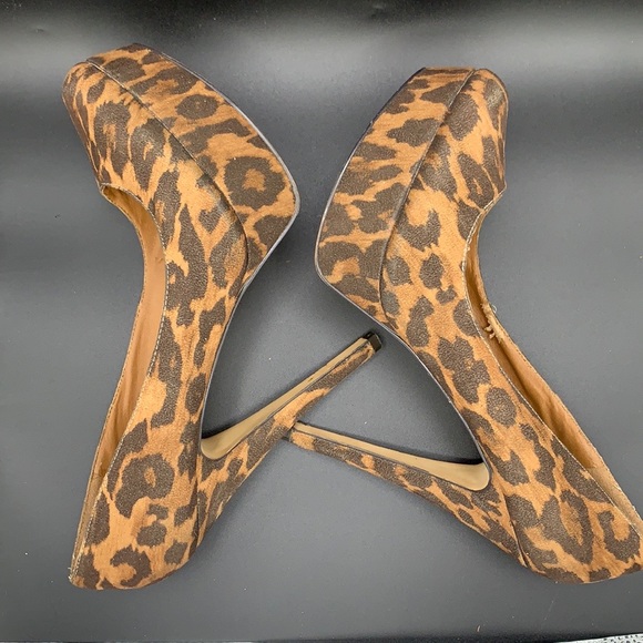 Aldo Heels Leopard Print - Picture 9 of 15